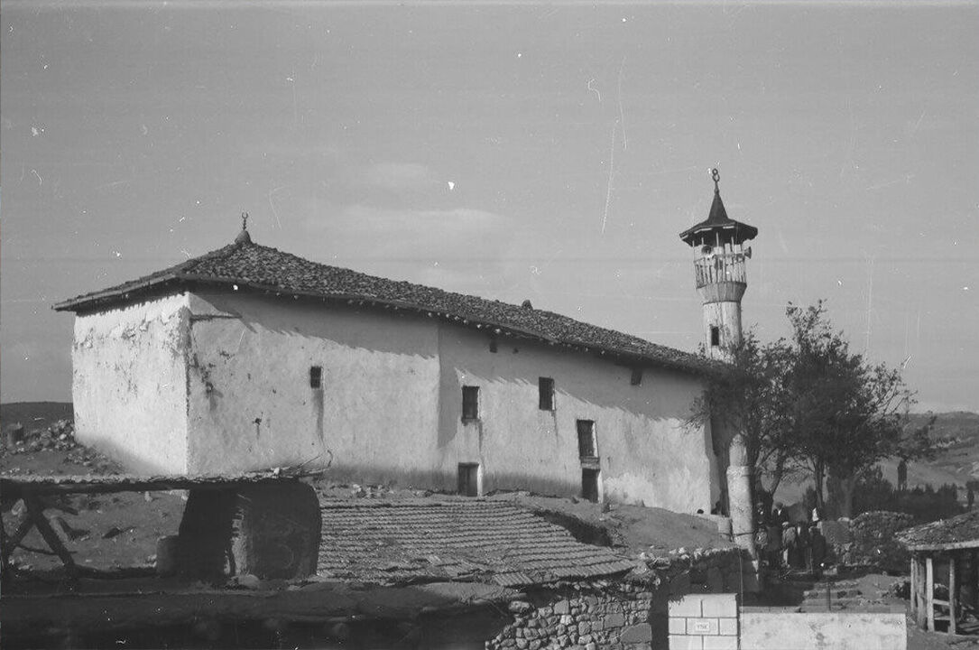 Çivisiz şaheser aslına dönüyor! Tokat'ta 8 asırlık Malum Seyit Cami restorasyonu başlıyor Çivisiz şaheser aslına dönüyor! Tokat'ta 8 asırlık Malum Seyit Cami restorasyonu başlıyor - 3. Resim