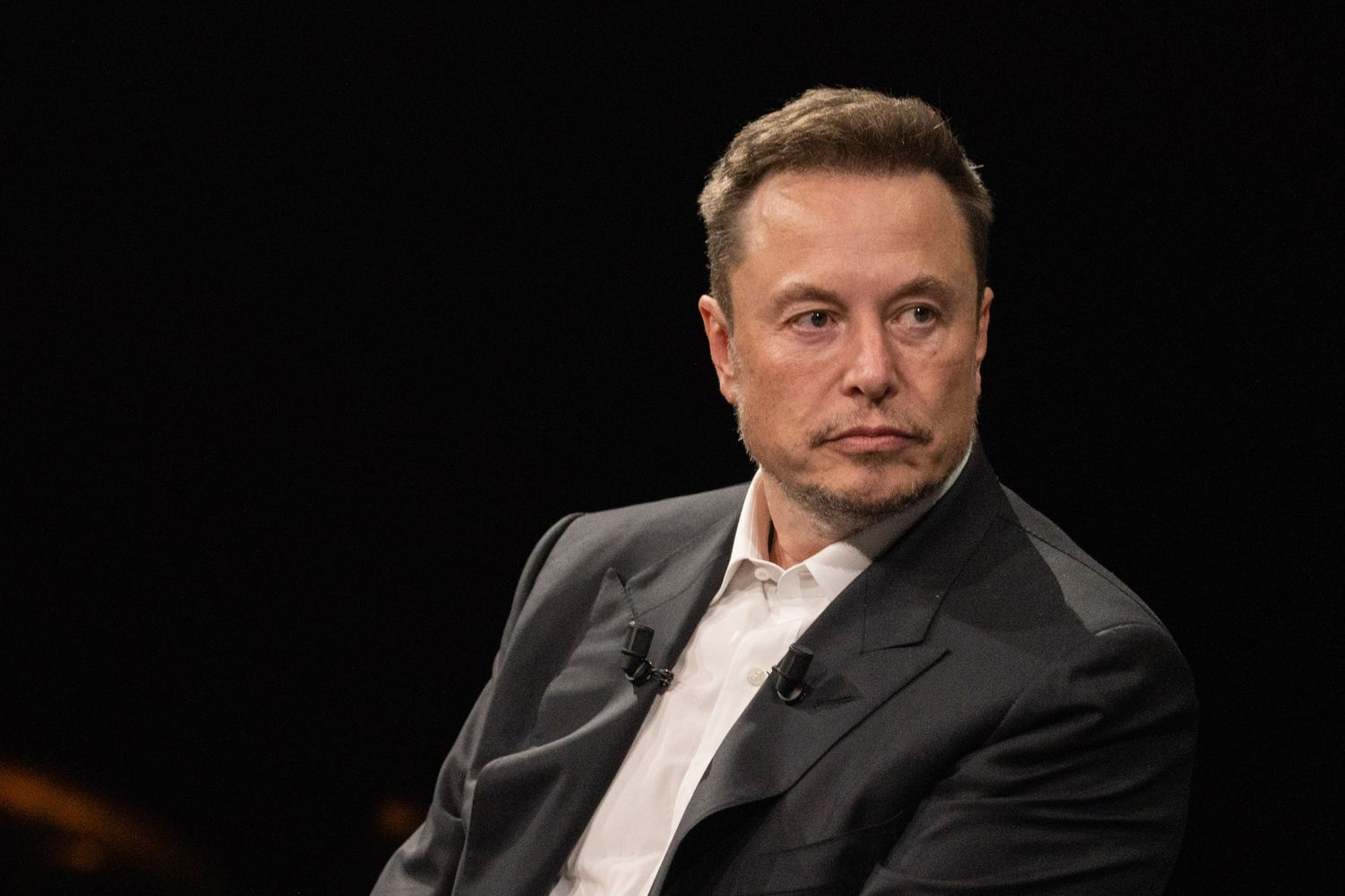 Elon Musk hakkındaki çarpıcı iddialara yenisi eklendi! Teknolojiyi casusluk için kullanıyormuş - 2. Resim