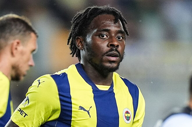 Fenerbahçeli Osayi-Samuel Libya'da mahsur kaldı, Galatasaraylı Osimhen isyan etti Fenerbahçe Bright Osayi-Samuel Libya'da mahsur kaldı, Galatasaraylı Osimhen isyan etti - 3. Resim