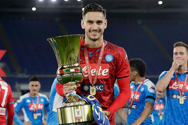 Galatasaray'da Fernando Muslera'nın yerine 3 aday! Biri Fenerbahçe'nin eski kalecisi - 4. Resim