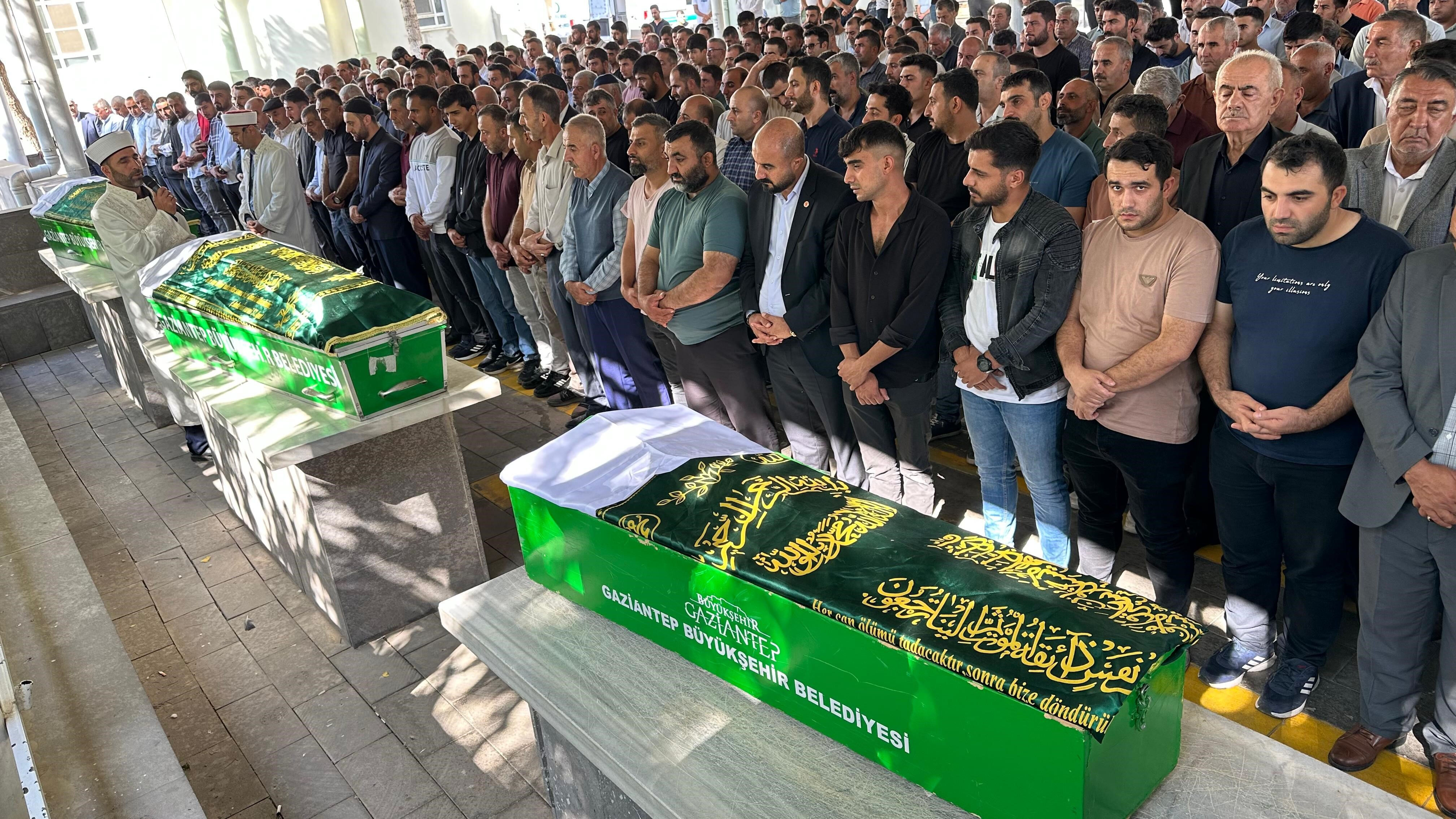 Gaziantep'teki aile katliamında tüyleri diken diken eden mezarlık iddiası: Kan içtim - 5. Resim