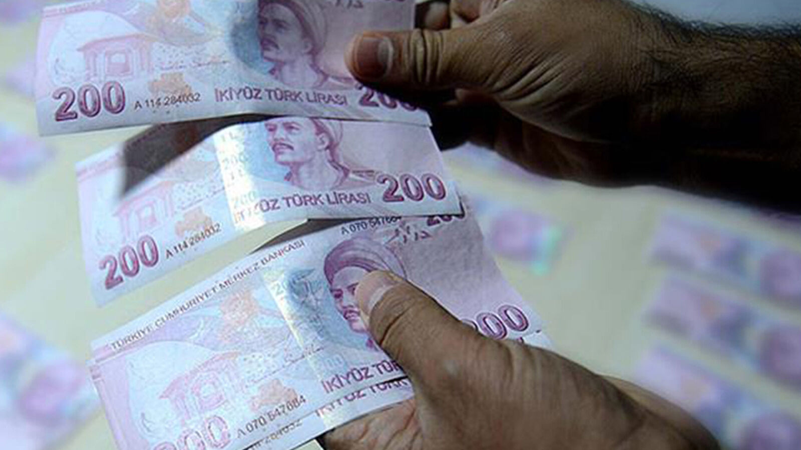 İsa Karakaş asgari ücrette beklenen rakamı açıkladı! 2025'te işverene maliyeti 1.000 doları geçecek mi? - 2. Resim