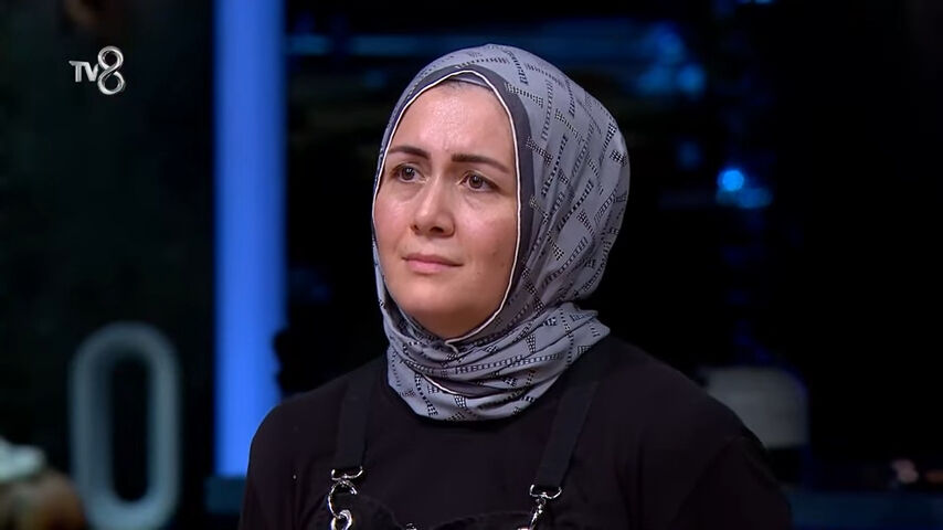 MasterChef’te ağlatan ayrılık! “Benim için erken bir veda” dedi, gözyaşlarıyla gitti MasterChef’te ağlatan ayrılık! “Benim için erken bir veda” dedi, gözyaşlarıyla gitti - 3. Resim