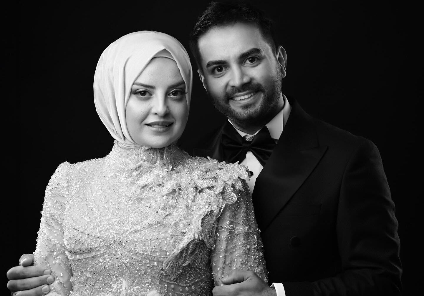 Nişan törenine servet harcayan Kadir Ezildi’yi arkadaşları rezil etti! - 1. Resim