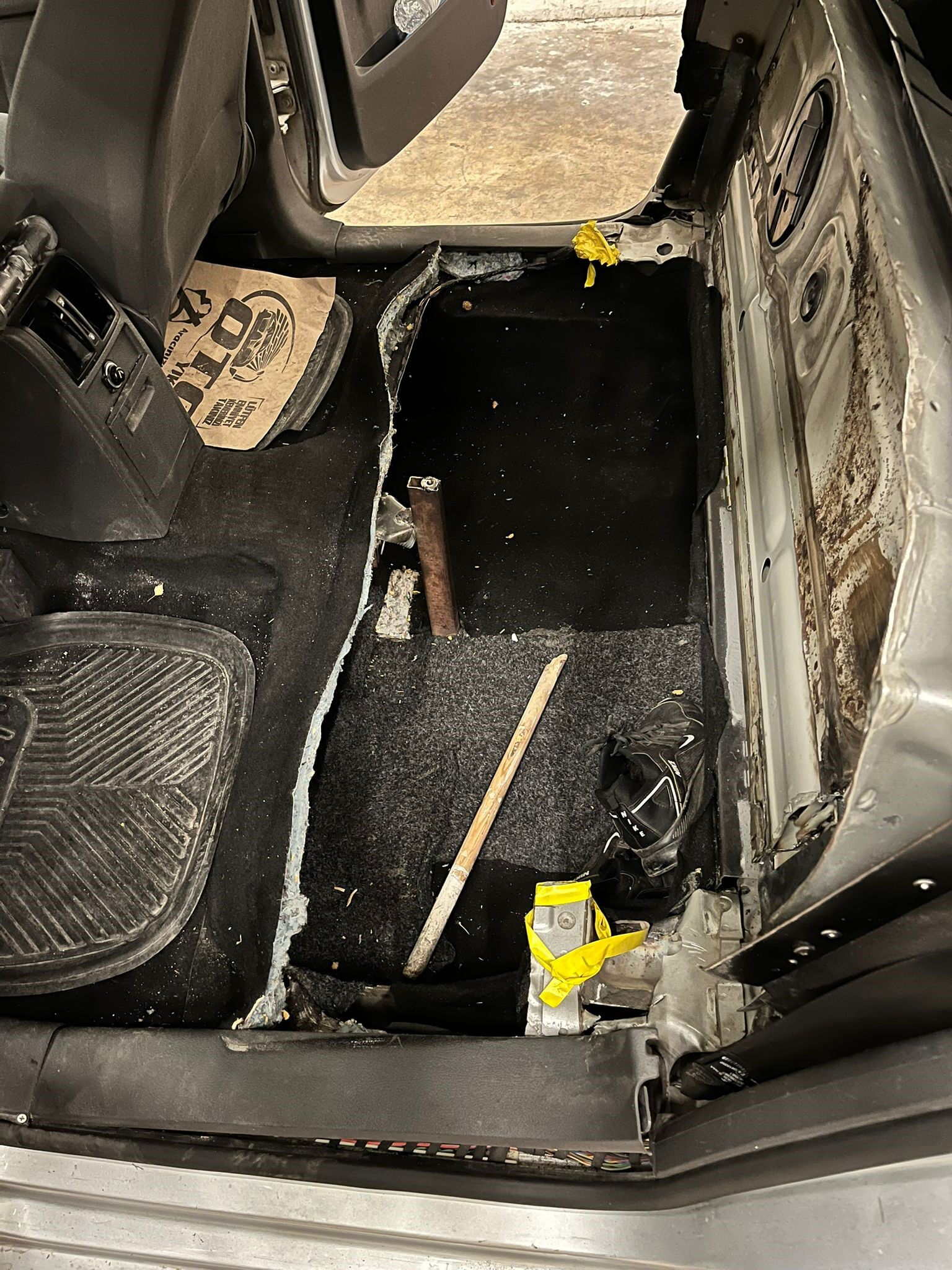 Otomobilin zulasında çıkan herkesi şaşırttı! Suriyeli kaçak göçmenler böyle yakalandı - 1. Resim