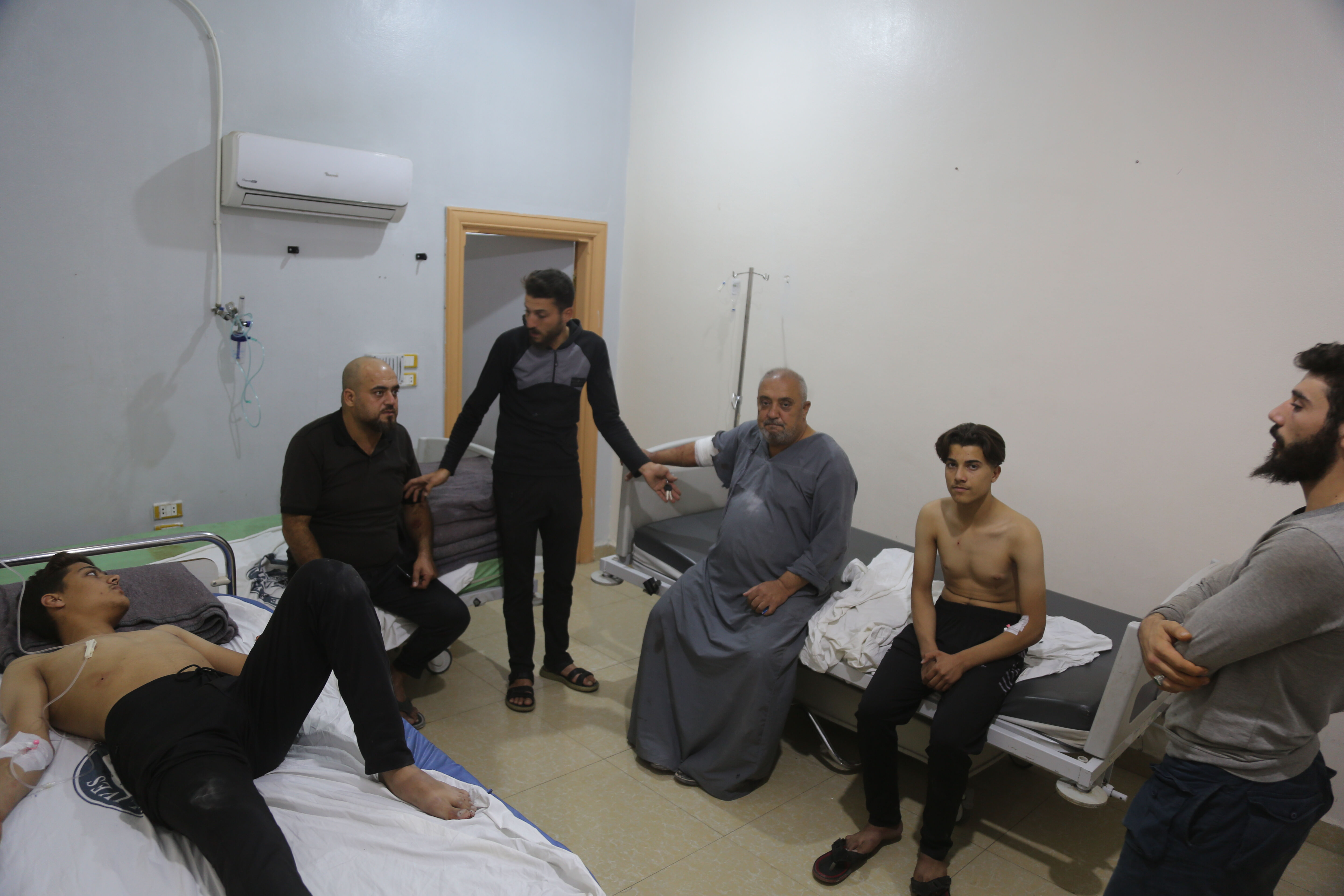 Suriye, İran destekli grupla çatıştı! 1 sivil öldü Suriye, İran destekli grupla çatıştı! 1 sivil öldü - 2. Resim