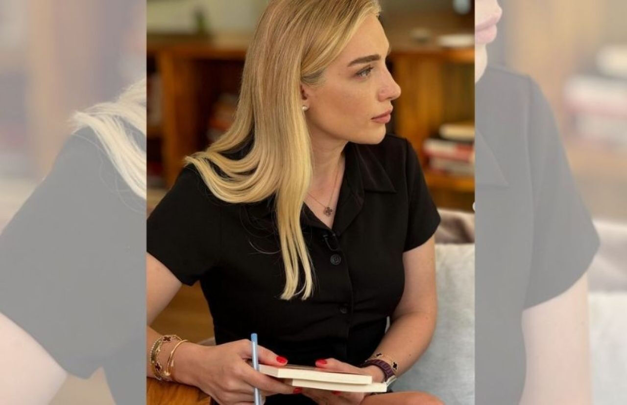 Ünlü sunucu Cansu Canan Özgen Maden Mühendisliği bölümü mezunu - 1. Resim