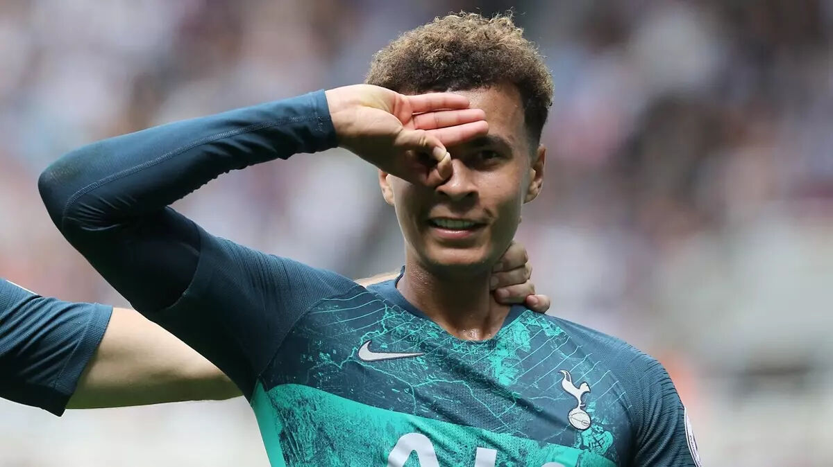 Dele Alli piyasa değeri son 4 yılda 5 milyon Euro'ya geriledi Dele Alli piyasa değeri son 4 yılda 5 milyon Euro'ya geriledi - 5. Resim