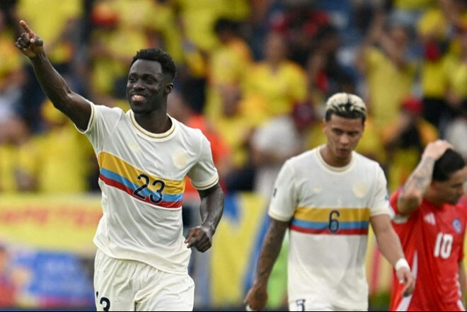 Galatasaraylı Davinson Sanchez Kolombiya-Şili maçında sahneye çıktı! Attığı gole kendisi de inanamadı - 3. Resim