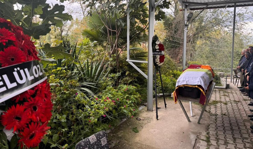 Genç futbolcunun feci ölümü! Mustafa Şen korkunç kazada can veri - 2. Resim