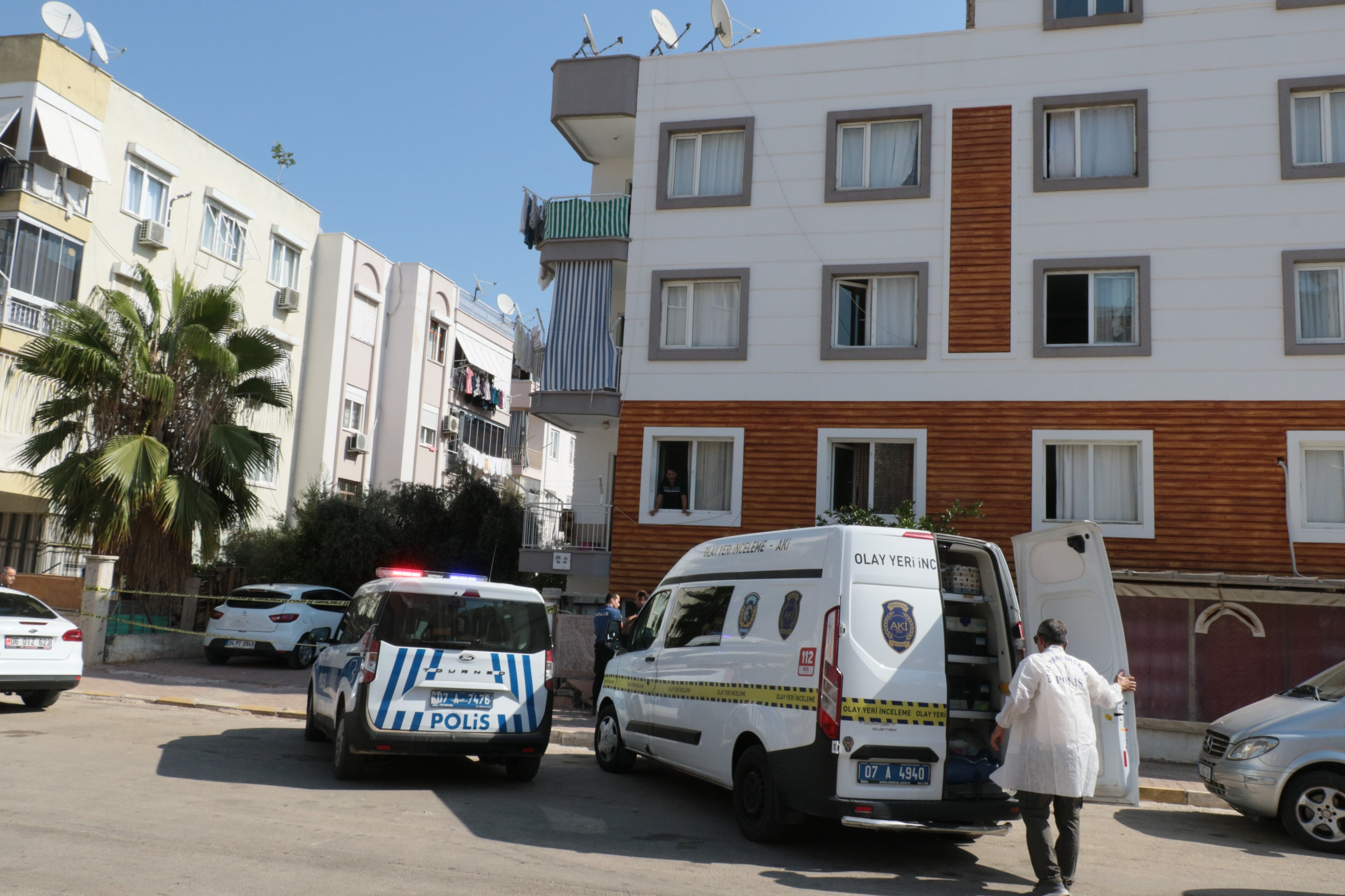 Kardeşini tüfekle yaraladı! Merakına yenilince kıskıvrak yakalandı Kardeşini tüfekle yaraladı! Merakına yenilince kıskıvrak yakalandı - 1. Resim