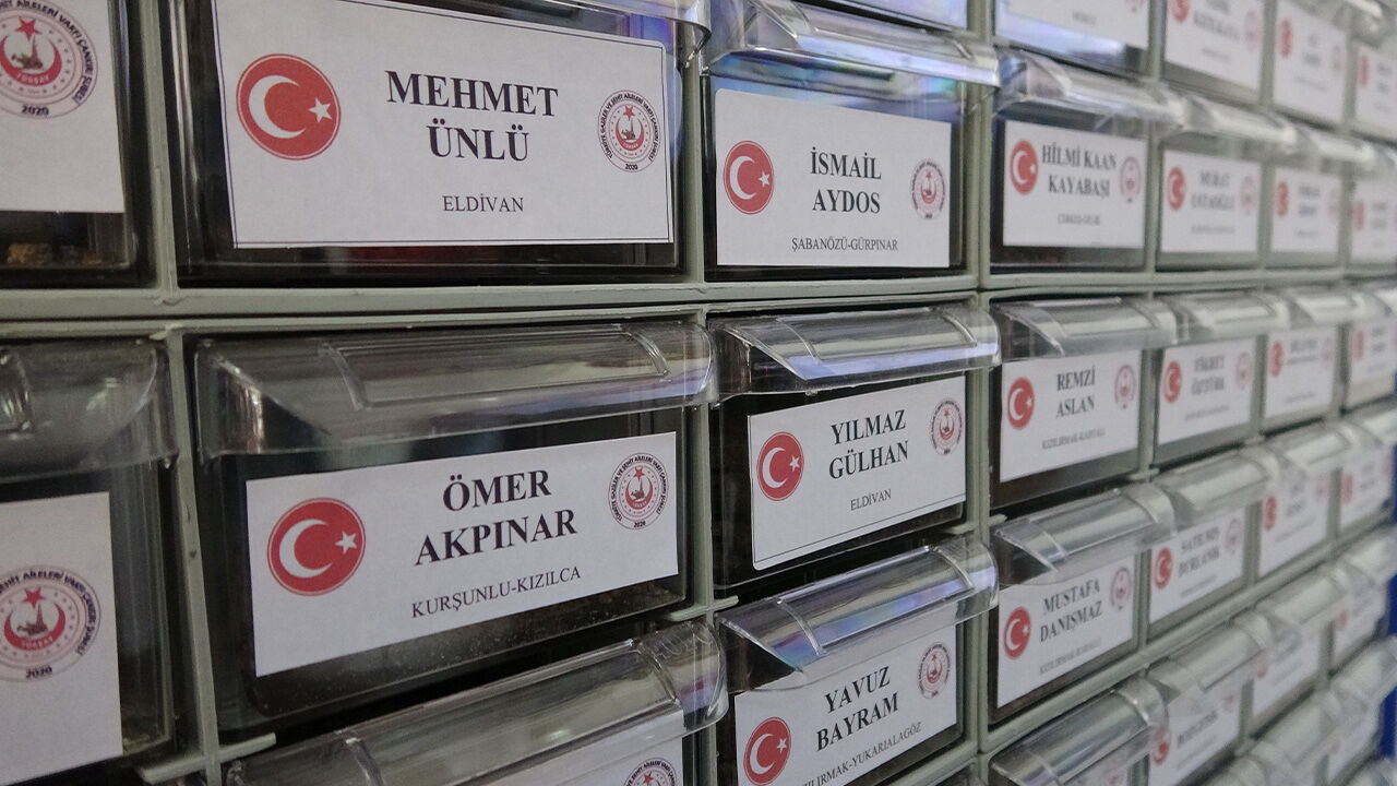 Şehitlerin toprakları bir arada! Çankırı'da bir ilke imza atıldı - 1. Resim