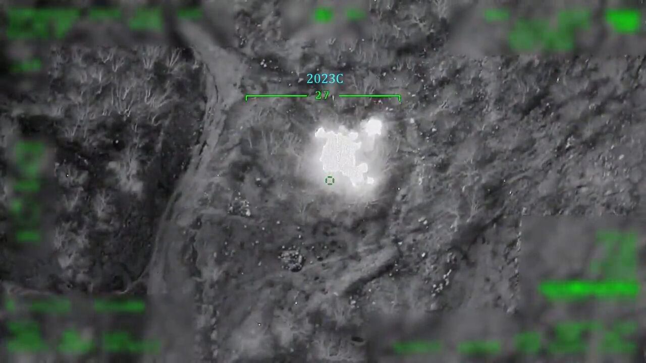 Suriye'nin kuzeyindeki Fırat Kalkanı bölgesinde 5 PKK'lı terörist öldürüldü - 3. Resim