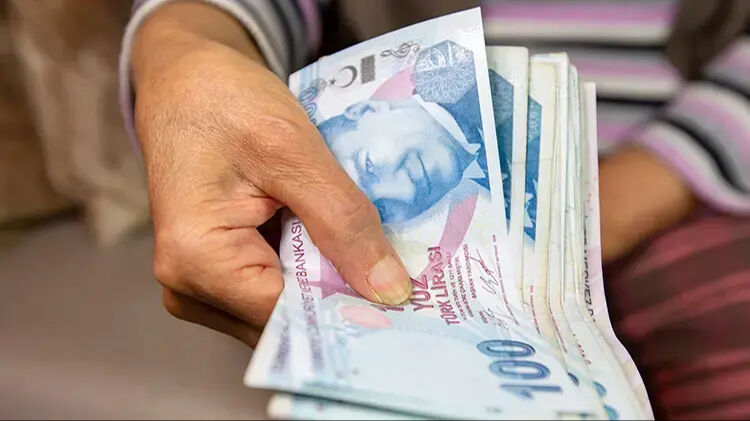 2025 emekli maaşı düşecek mi? AK Parti Grup Başkanı Abdullah Güler açıklama yaptı - 1. Resim