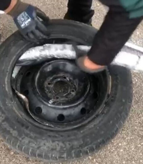 Aracından 6 kilogram uyuşturucu çıktı, 