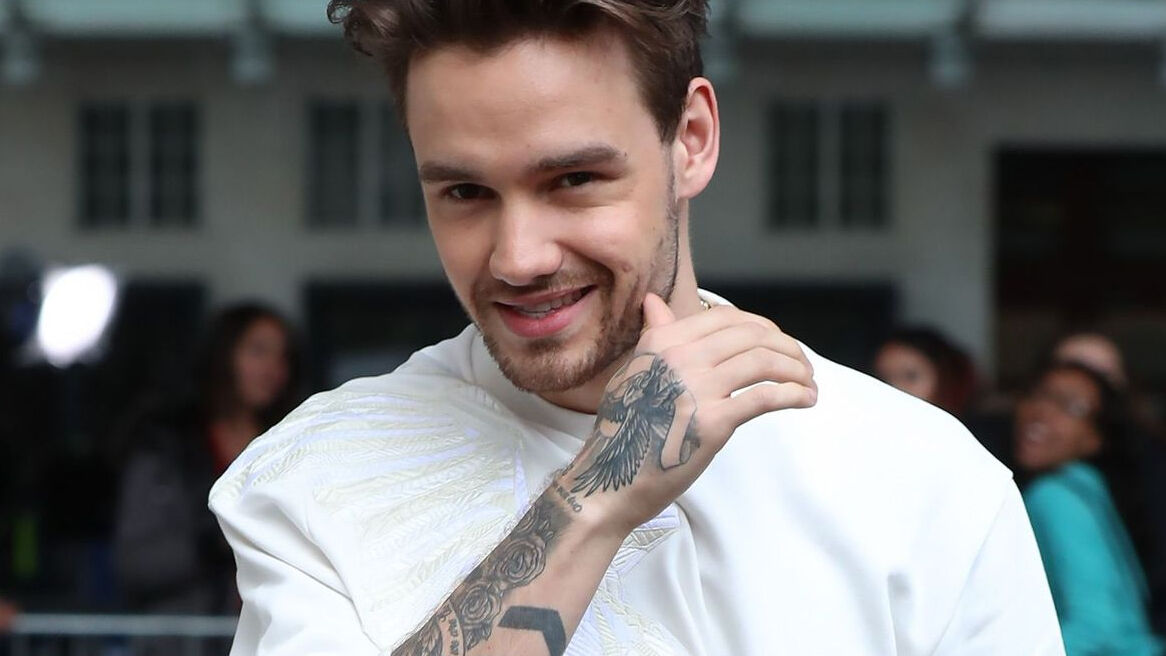 Balkondan düşerek hayatını kaybeden Liam Payne One Direction eski üyesidir  Balkondan düşerek hayatını kaybeden Liam Payne One Direction eski üyesidir  - 2. Resim