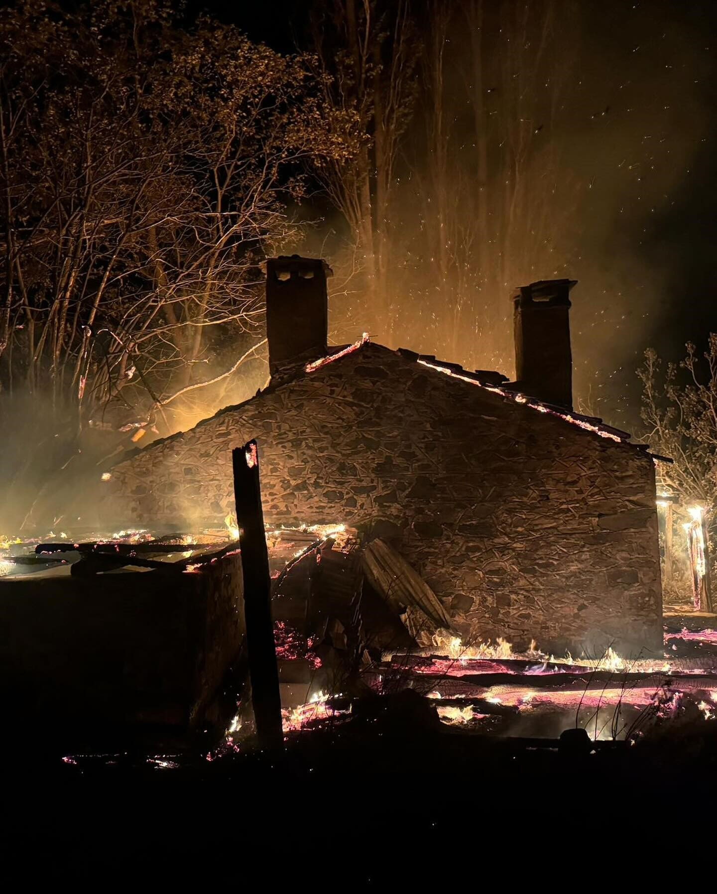 Biri söndü diğeri başladı! Muğla, Mersin, Adana'da ormanlık alan cayır cayır yanıyor - 3. Resim