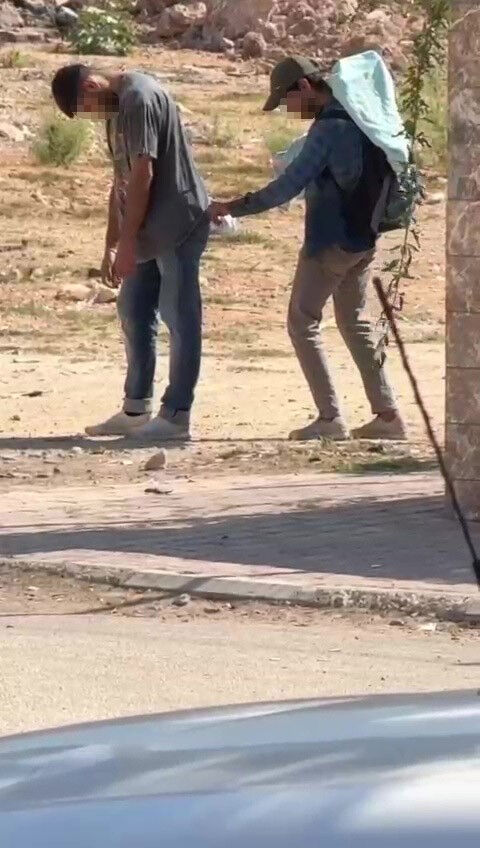 Cebinden cep telefonu çalındı, ruhu bile duymadı! Görüntüler viral oldu - 2. Resim