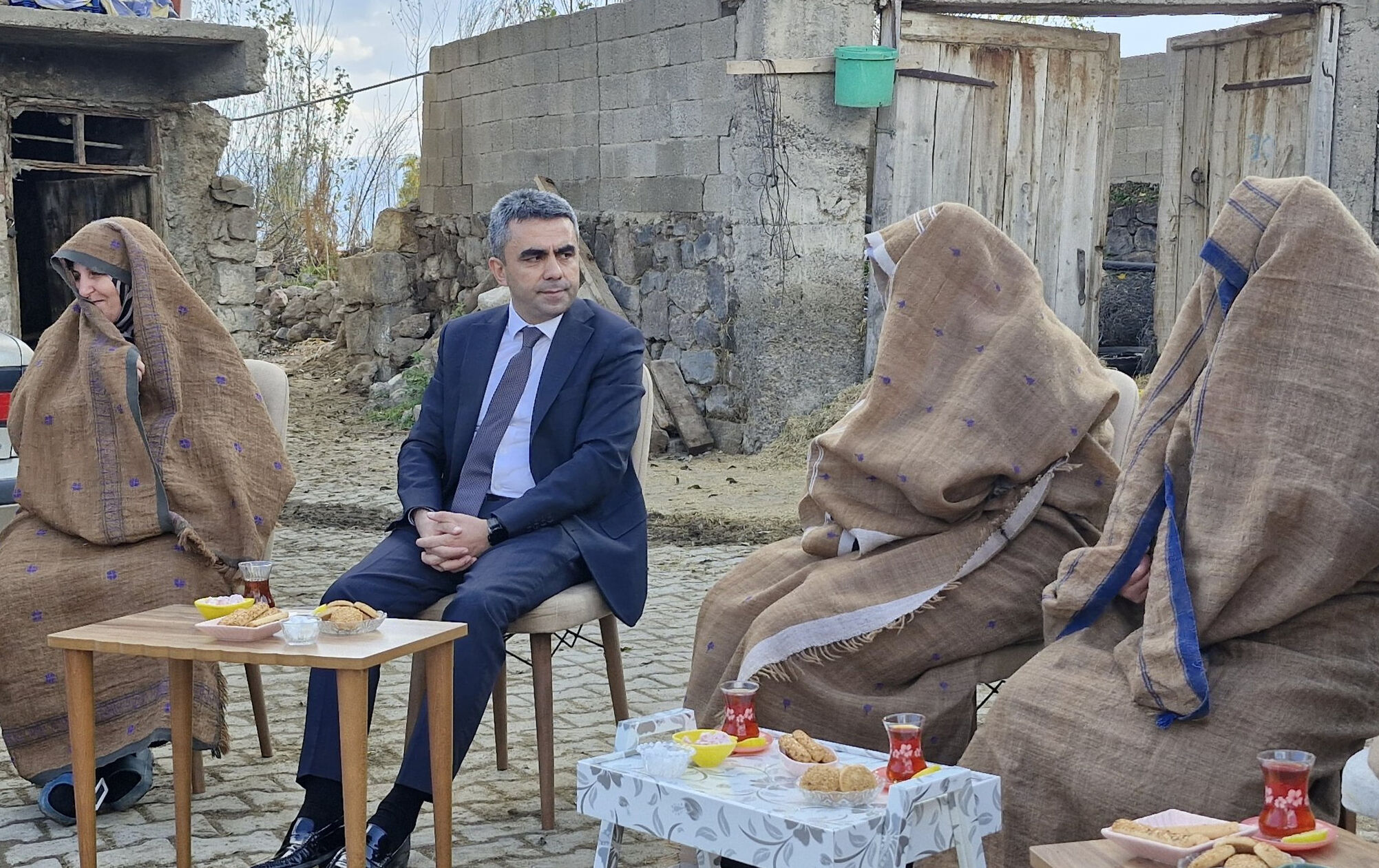 Erzurum Valiliği'nin paylaşımı olay oldu! Gerçek kısa sürede ortaya çıktı - 1. Resim