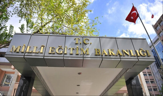 Öğretmenlik Meslek Kanunu (ÖMK) TBMM'den geçerek yasalaştı Öğretmenlik Meslek Kanunu (ÖMK) TBMM'den geçerek yasalaştı - 1. Resim