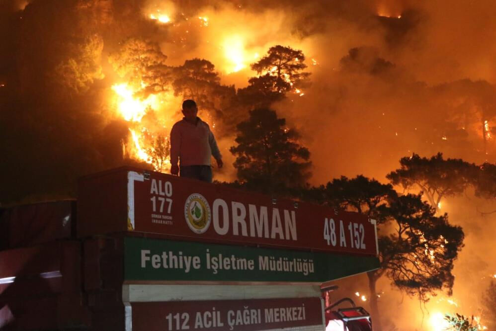 Dalaman'da orman yangını! Havadan karadan müdahale ediliyor - 2. Resim