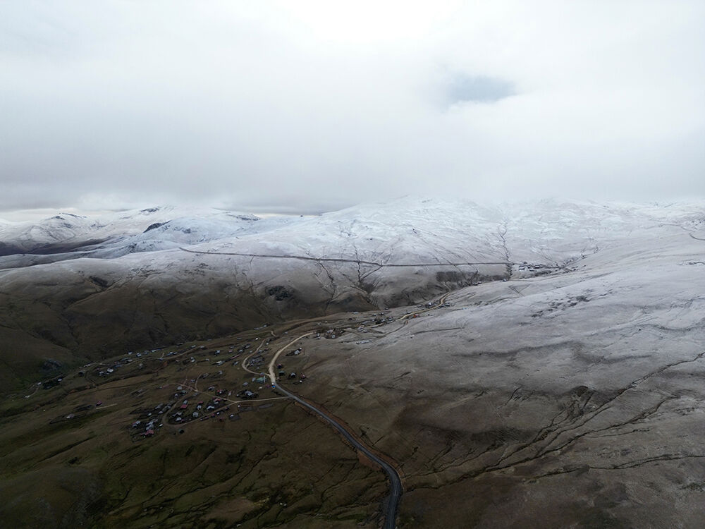 Kışın ayak sesleri! Yer yer sıcaklıklar düştü, kar geldi... İstanbul'da hava nasıl olacak? - 2. Resim