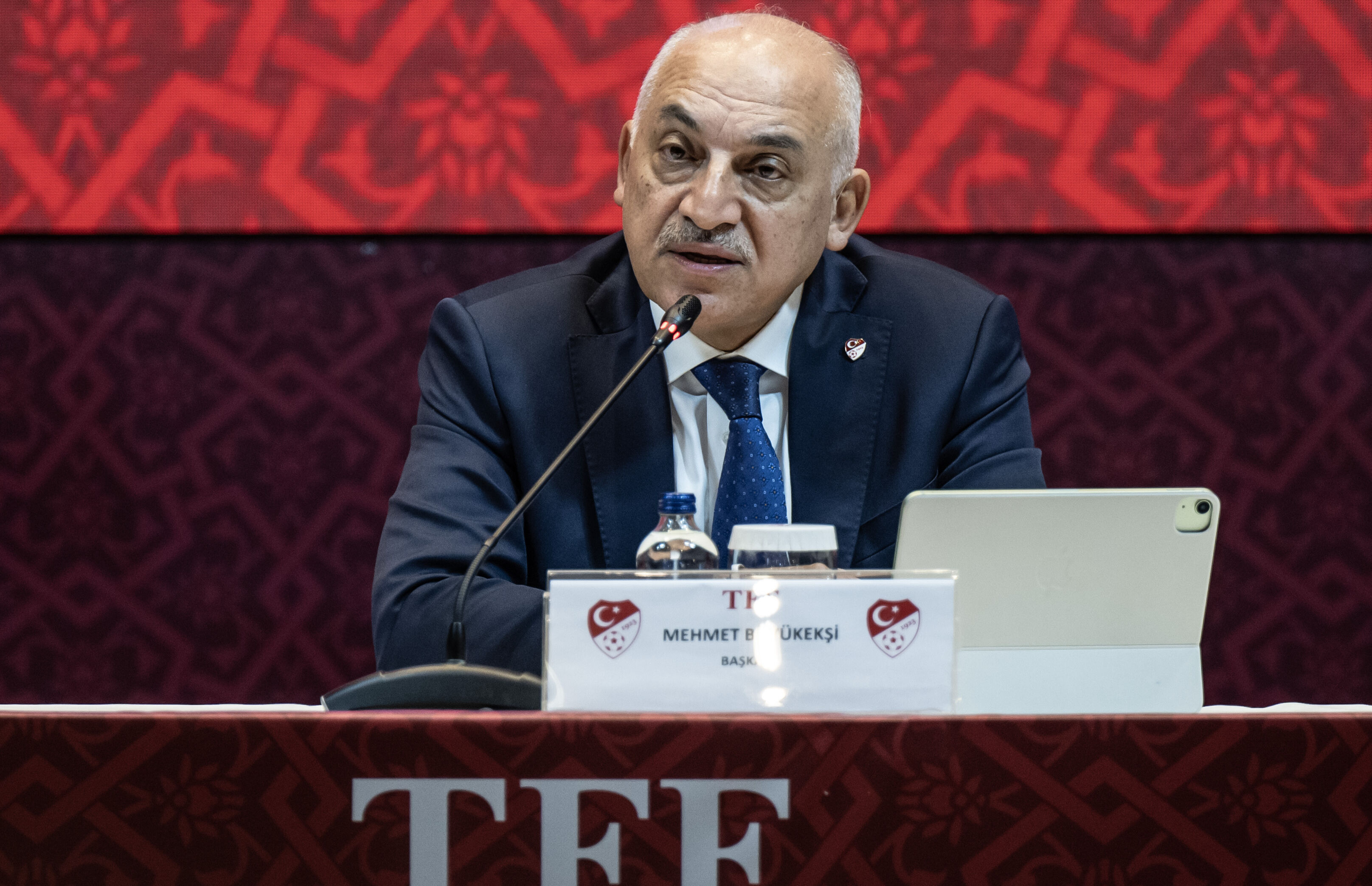 Mehmet Büyükekşi'den İbrahim Hacıosmanoğlu'nun usulsüzlük iddialarına cevap Mehmet Büyükekşi'den İbrahim Hacıosmanoğlu'nun usulsüzlük iddialarına cevap - 2. Resim