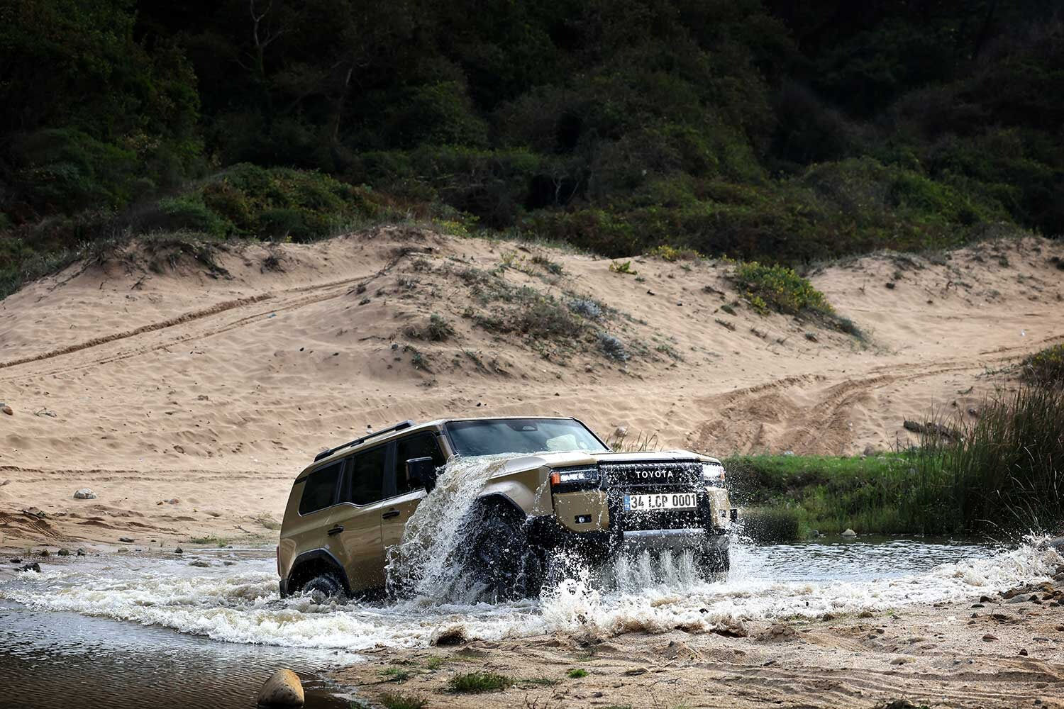 Merakla beklenen yeni Toyota Land Cruiser Türkiye’de! - 6. Resim
