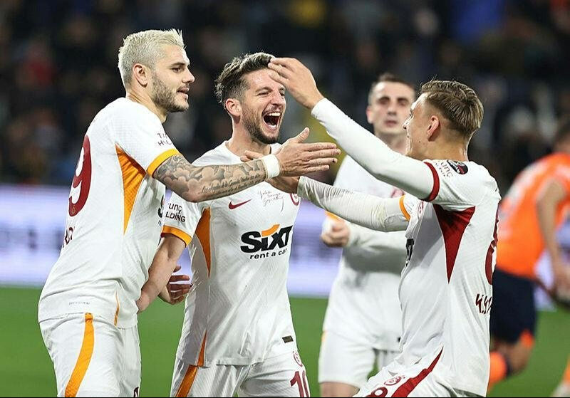 Okan Buruk'tan çarpıcı Galatasaray itiraf!  Okan Buruk'tan çarpıcı Galatasaray itiraf!