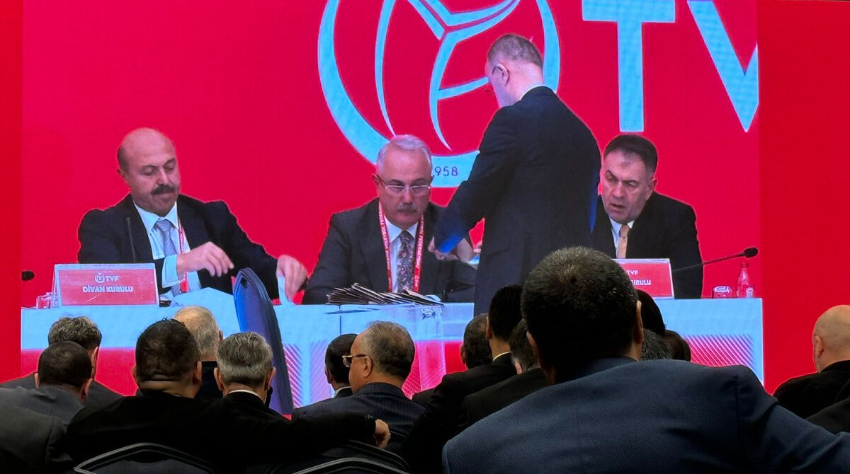 TVF başkanlığına aday olan Gökhan Dinçer AK Parti Nilüfer Gençlik Kolları Başkanı olarak görev aldı - 1. Resim