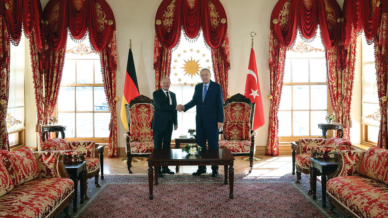 Cumhurbaşkanı Erdoğan ile Alman Olaf Scholz'dan İstanbul'da kritik görüşme - 1. Resim