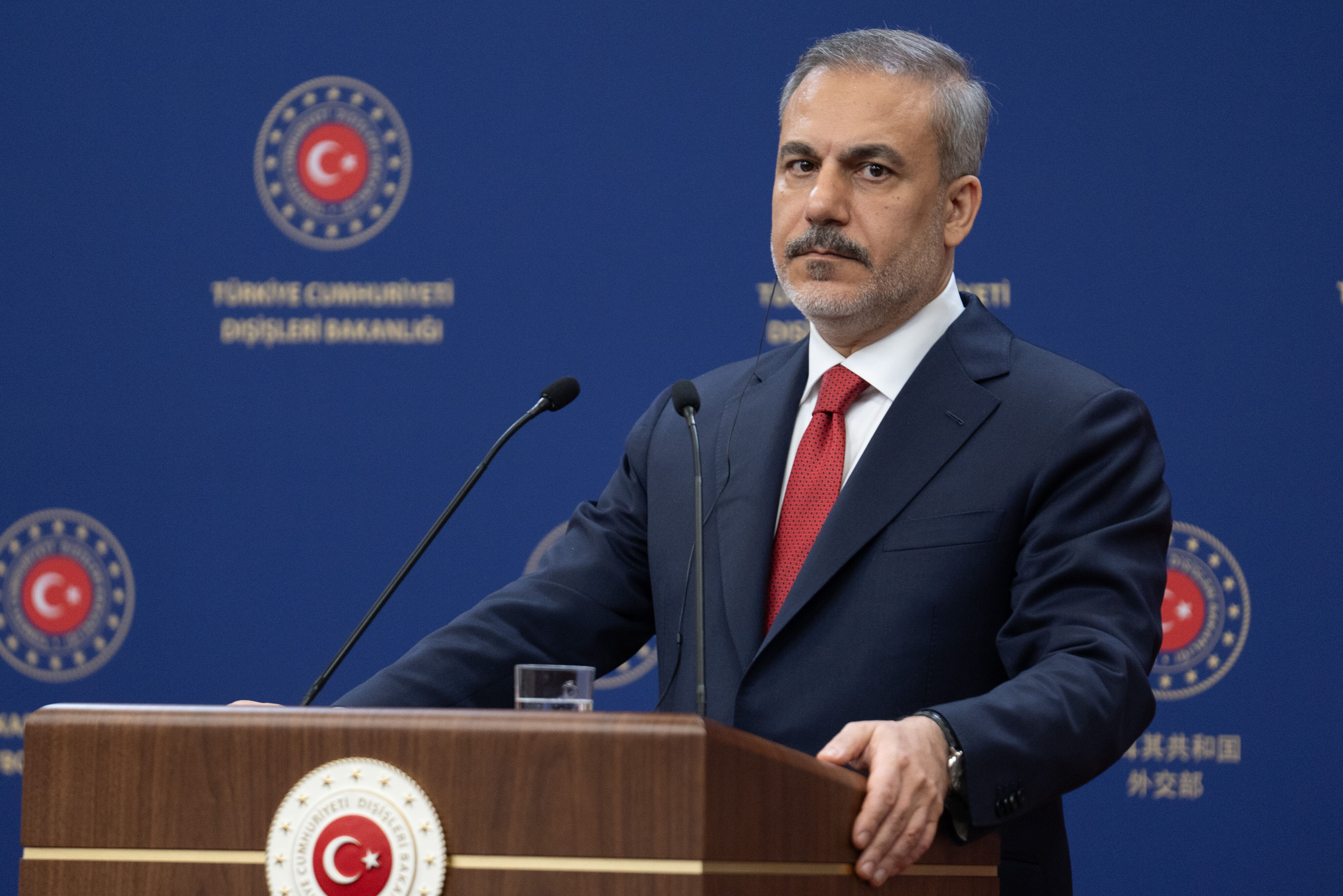 Hakan Fidan İranlı mevkidaşıyla kamera karşısına geçti! İsrail'le ilgili tehlikeye dikkat çekti - 2. Resim