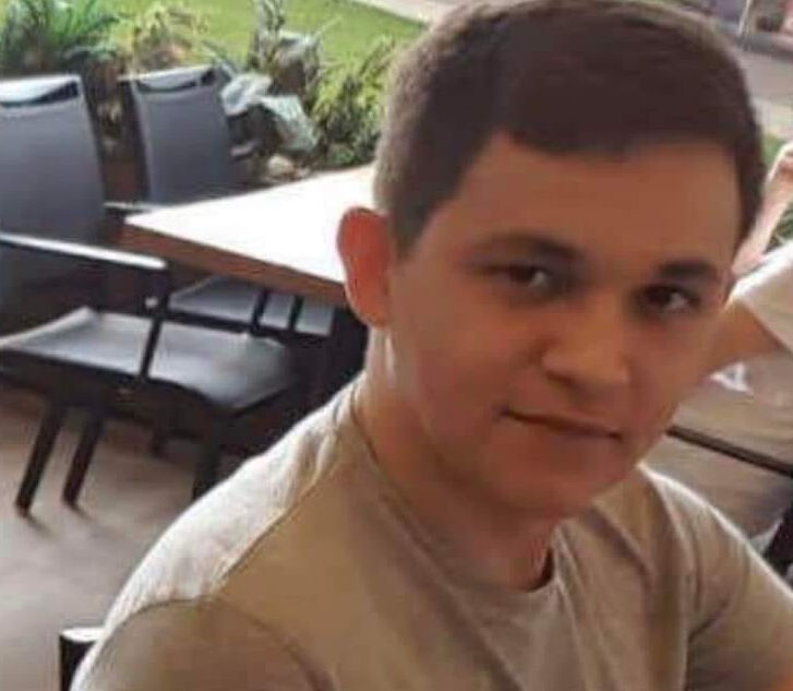 Halı sahada kahreden olay! Maçın ortasında yere yığılıp can verdi - 2. Resim