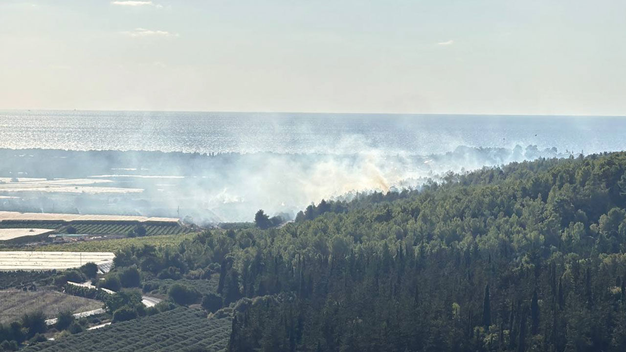 İsrail ordusu Beyrut'ta Dahiye'yi 3 kez peş peşe bombaladı İsrail ordusu Beyrut'ta Dahiye'yi 3 kez peş peşe bombaladı - 3. Resim
