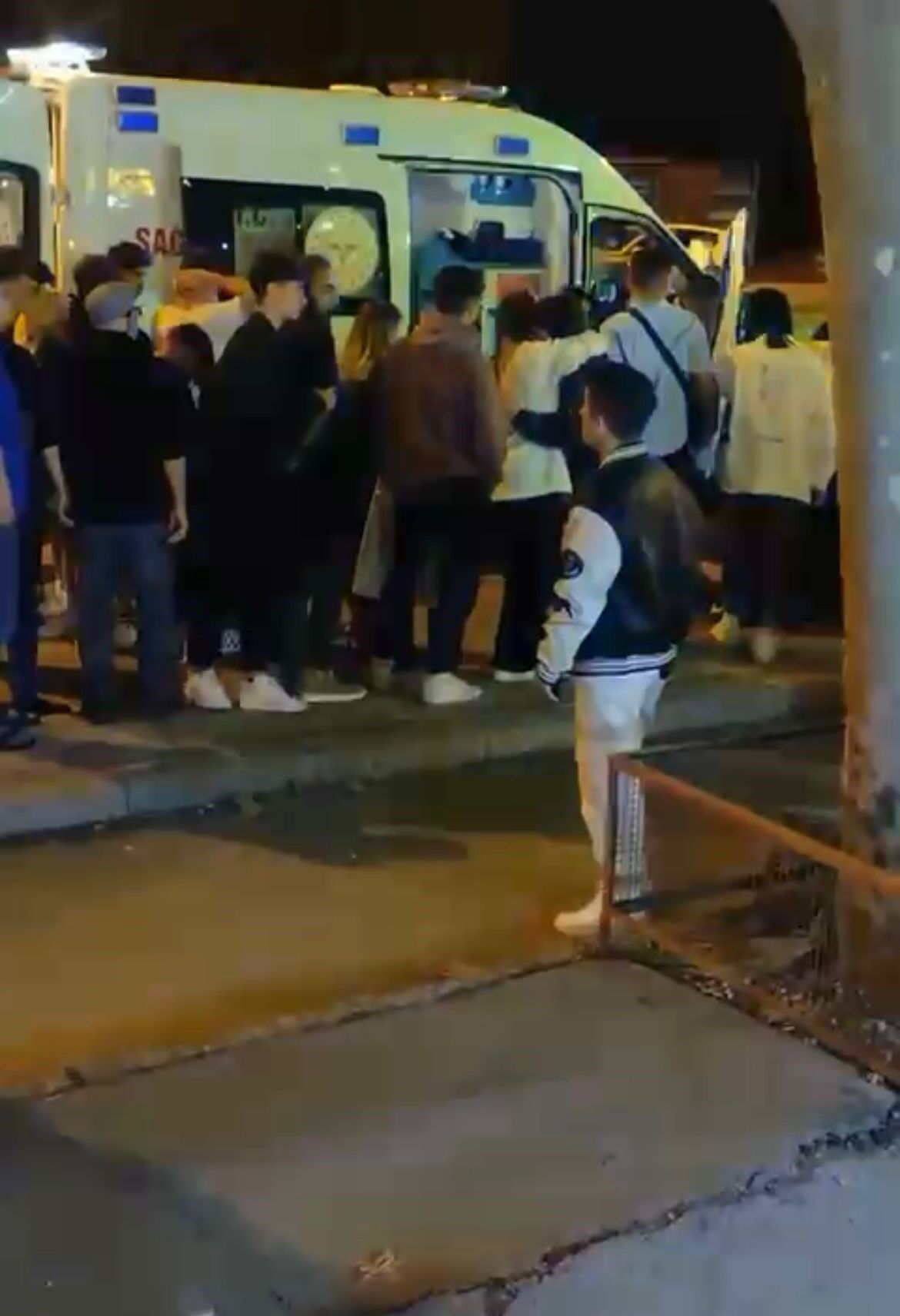 Karşıdan karşıya geçerken canından oldu! Zeynep Naz Sarıkaya’nın acı sonu Karşıdan karşıya geçerken canından oldu! Zeynep Naz Sarıkaya’nın acı sonu - 2. Resim