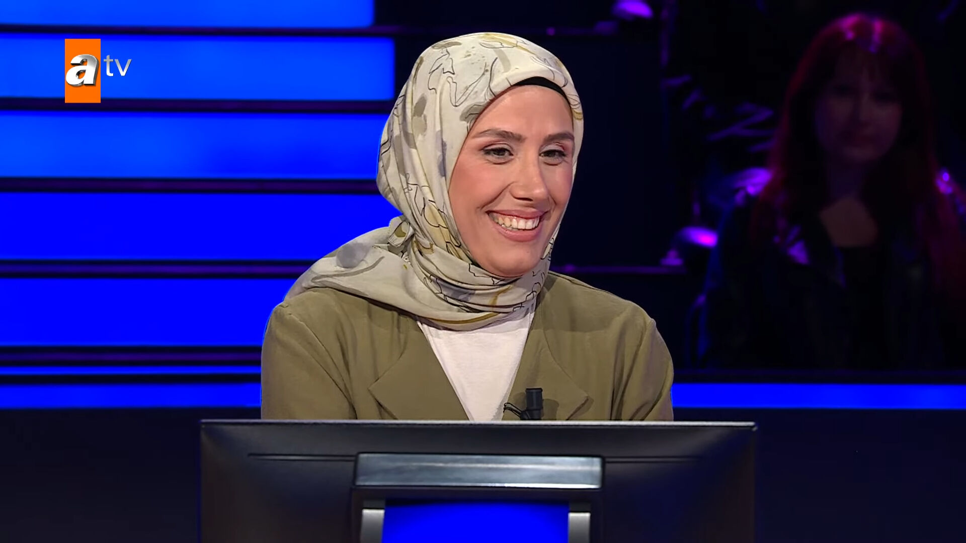 Kim Milyoner Olmak İster’de alkış alan karar! Söyledikleriyle takdir topladı - 1. Resim