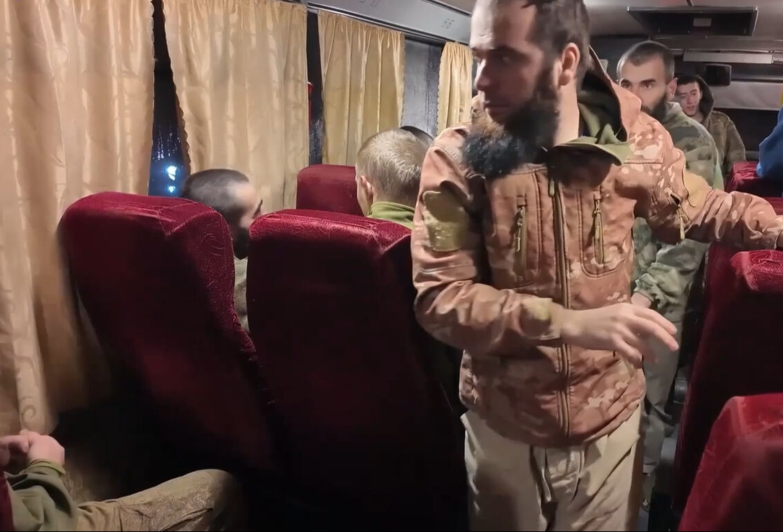 Rusya ve Ukrayna arasındaki savaşta esir takası zamanı! Dünyanın gözü Avrupa'da - 2. Resim