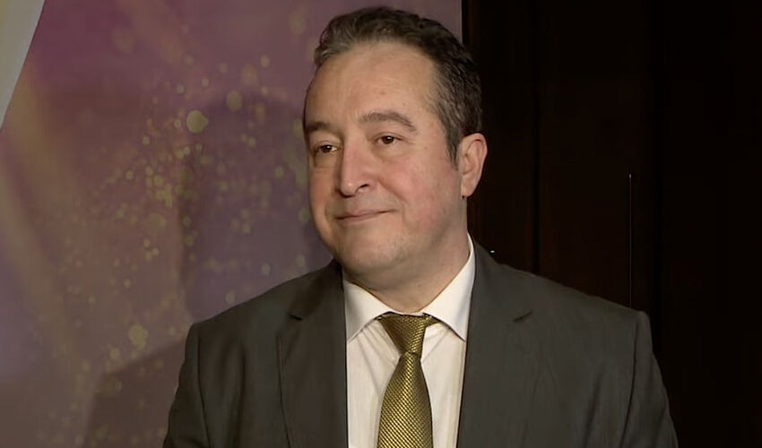 Vural Çelik’e veda! Annesi tabutun başındaki feryatlarıyla yürek dağladı - 2. Resim