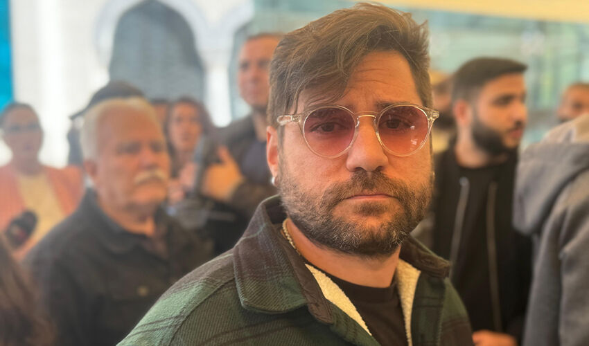 Vural Çelik’e veda! Annesi tabutun başındaki feryatlarıyla yürek dağladı - 6. Resim