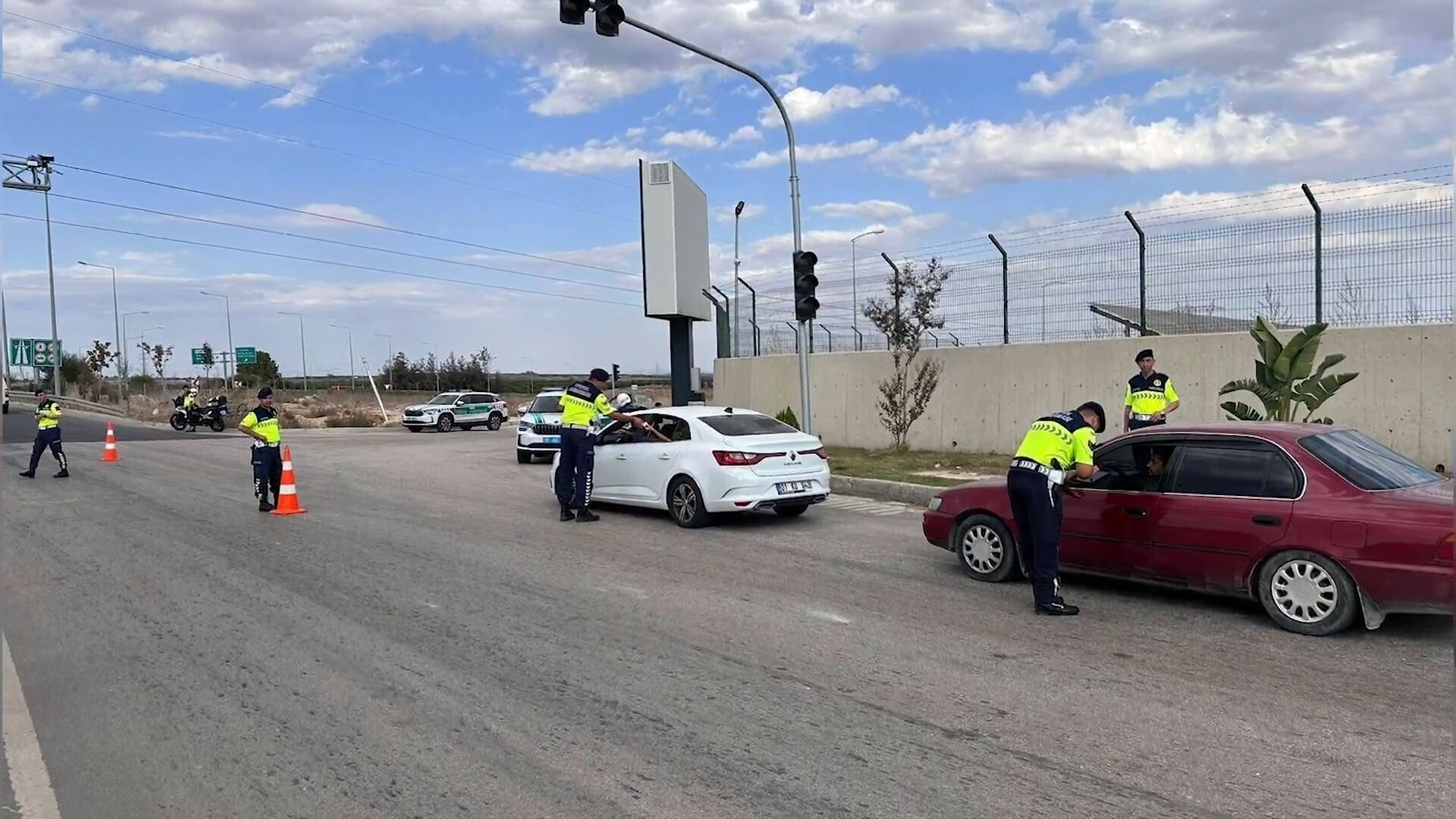 Aracınızda o bulunmuyorsa trafiğe çıkmayın! 10 bin kişiye ceza kesildi - 4. Resim