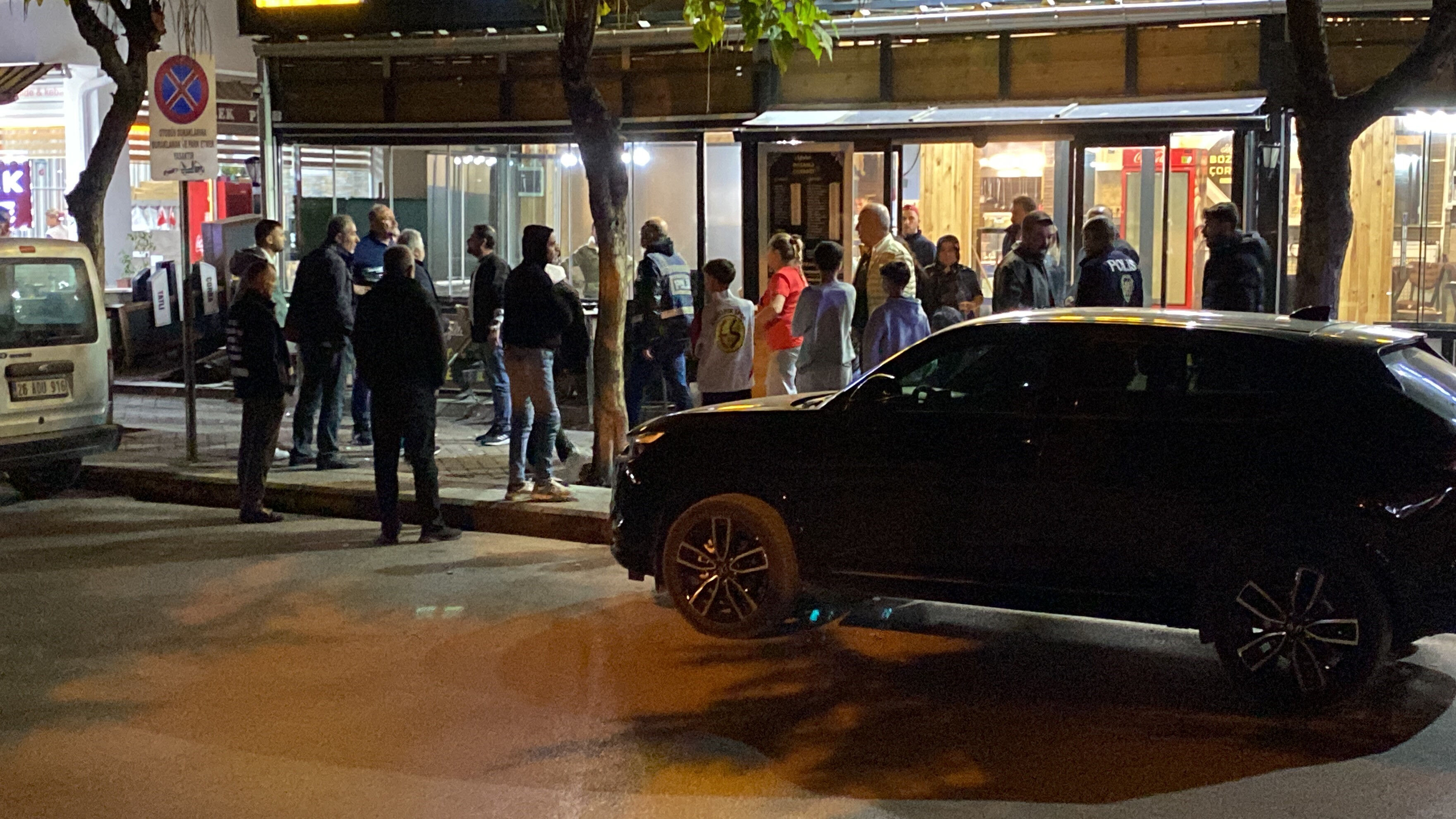 Eskişehir'de ş makinalarıyla kavga ettiler! ‟Devletin memuruna bağırma” tepkisi - 1. Resim