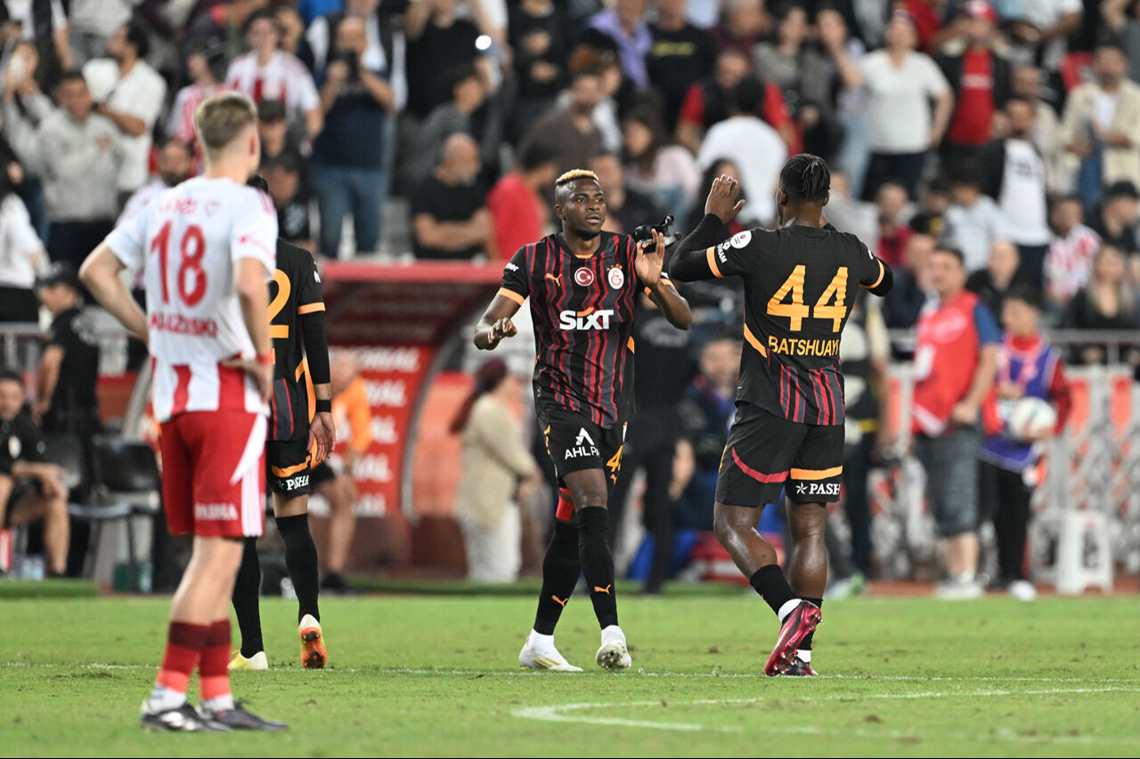 Galatasaray'ın Antalya galibiyeti sonrası Fenerbahçe'ye olay gönderme - 5. Resim