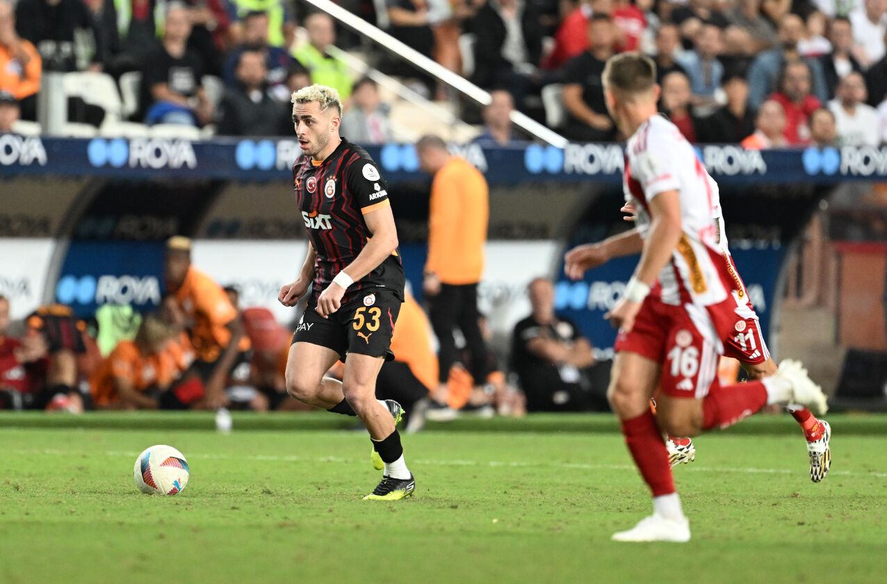 Okan Buruk’a doğum günü pastası! Galatasaray deplasmanda Antalyaspor’u iki yıldızının golleriyle mağlup etti - 2. Resim