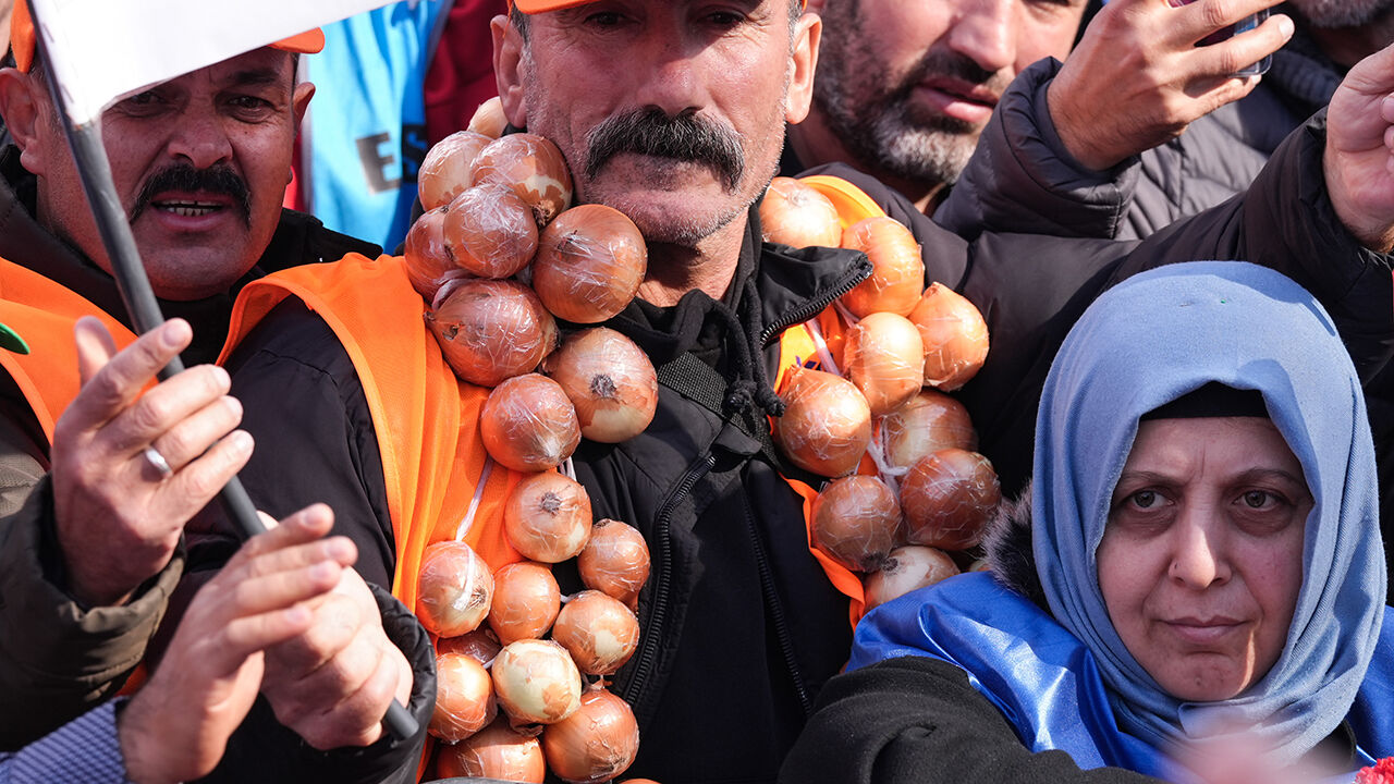 TÜRK-İŞ'ten 'asgari ücret' açıklaması: O karara harfiyen uyacağız - 2. Resim