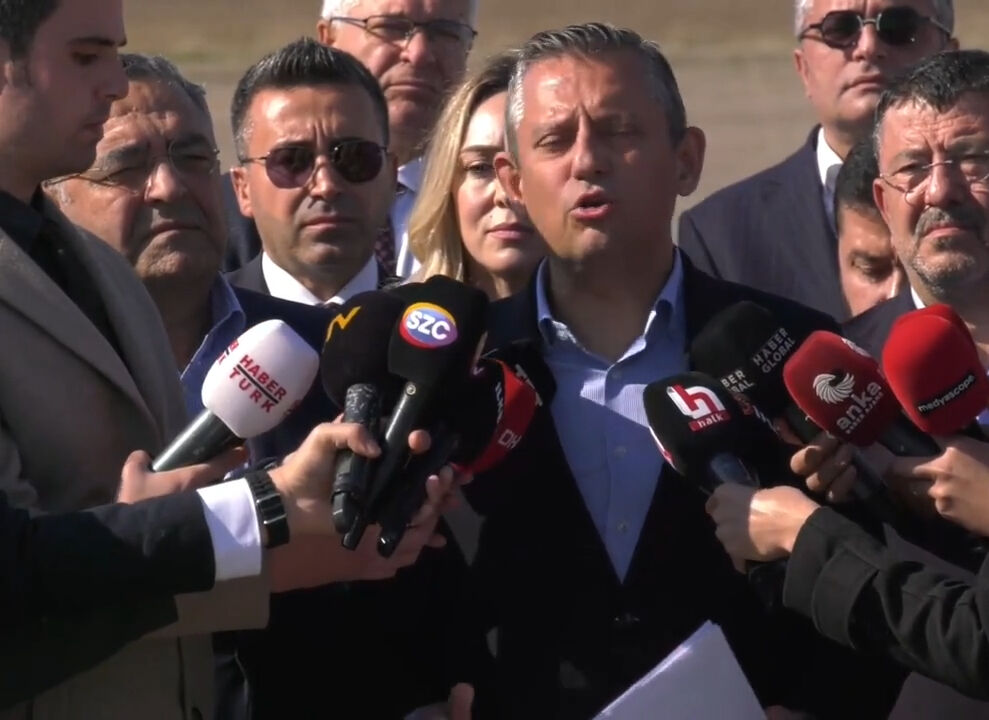 CHP Genel Başkanı Özgür Özel'den Selahattin Demirtaş'a ziyaret - 2. Resim