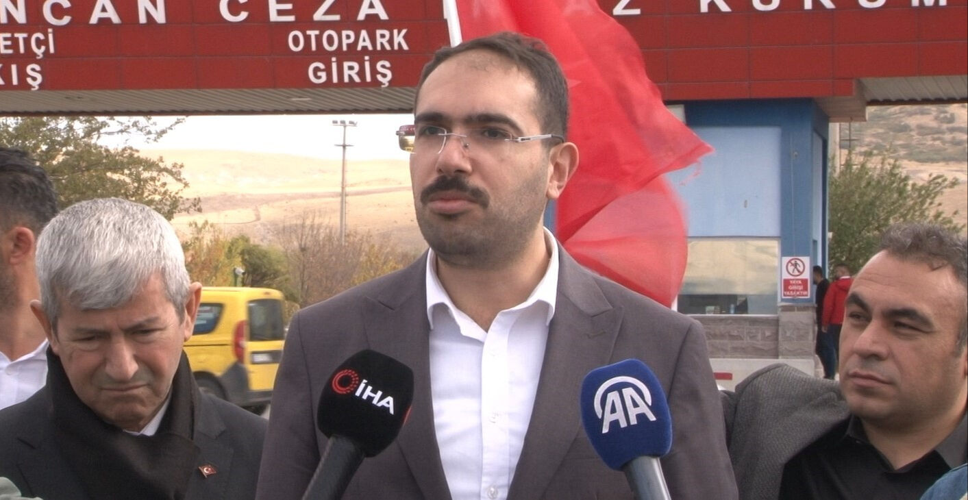 15 Temmuz gazileri Fetullah Gülen’in ölümünü davul zurna ile kutladı - 1. Resim