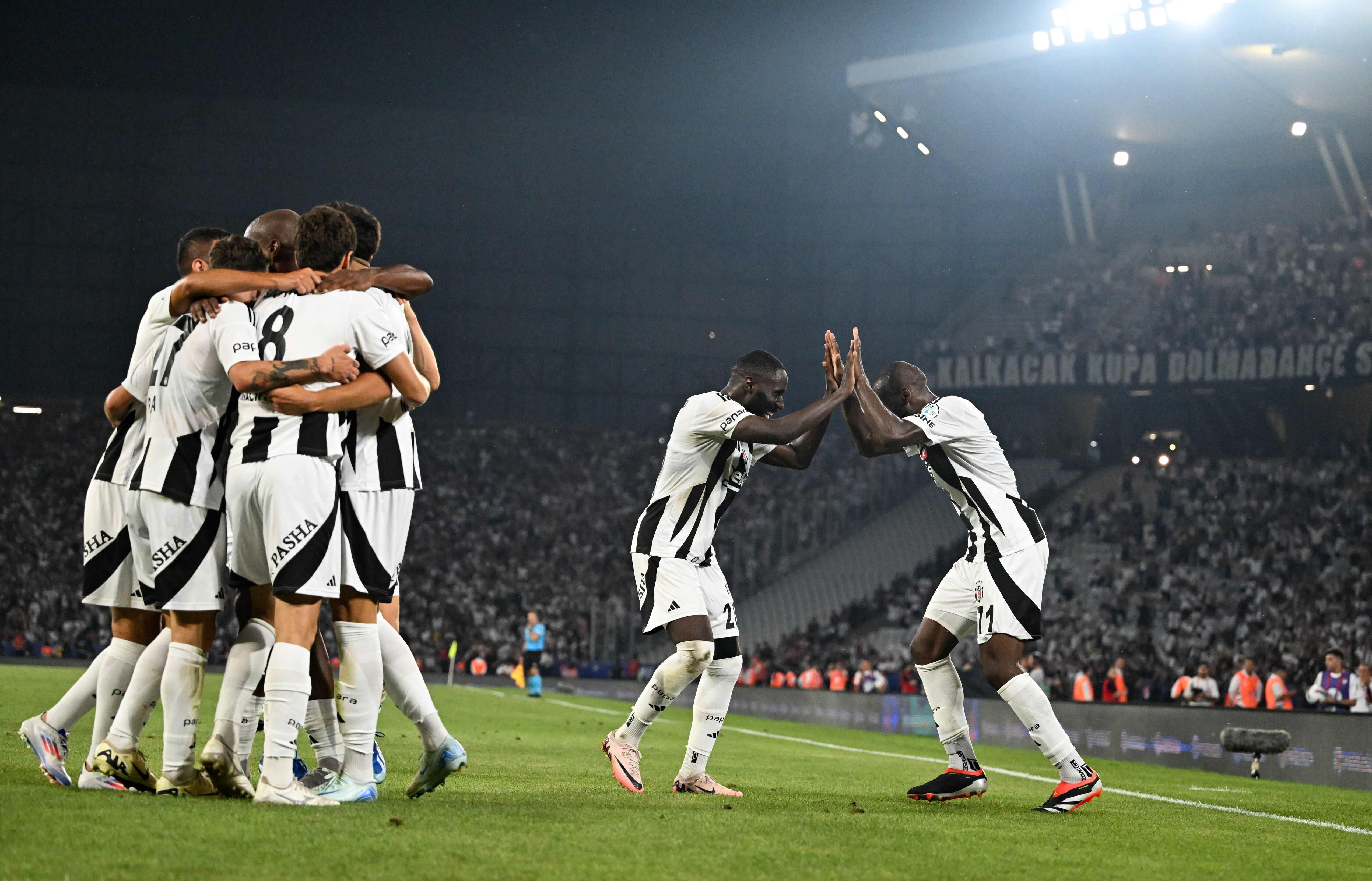 Süper Lig'de şampiyonluğun favorisi değişti! Galatasaray, Fenerbahçe, Beşiktaş... Süper Lig'de şampiyonluğun favorisi değişti! Galatasaray, Fenerbahçe, Beşiktaş... - 8. Resim