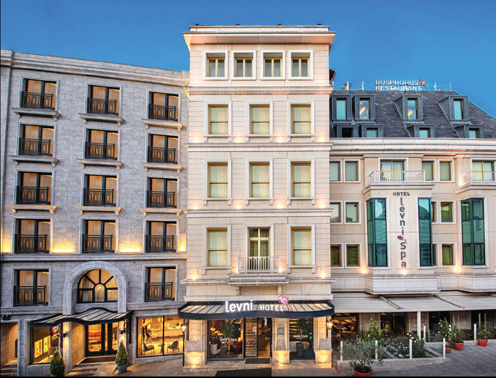 3 katı maaş teklif ediyorlar... Turizmde beyaz yakalı Körfez’e göç ediyor - 1. Resim