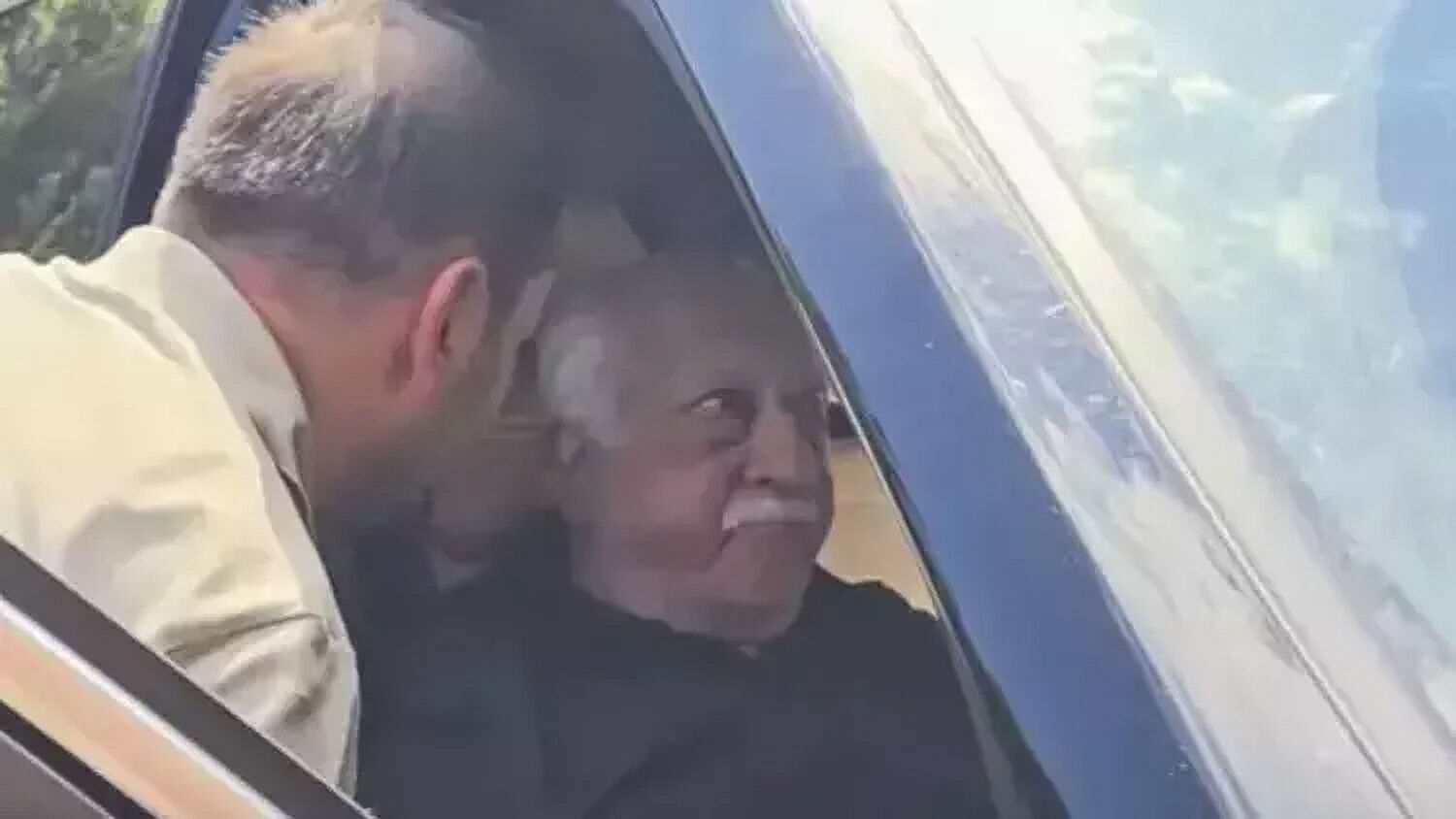 Baş hain Fetullah Gülen öldü, boş evinin güvenliğini onlar sağladı - 1. Resim