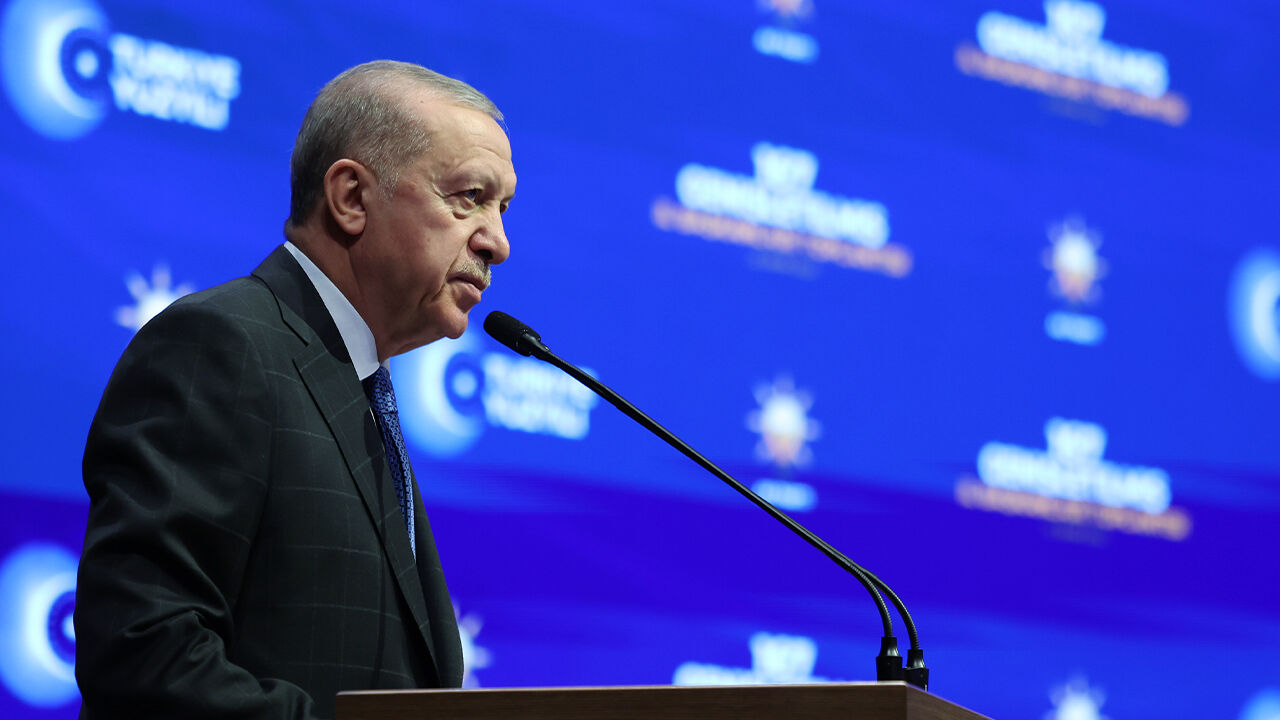 Cumhurbaşkanı Erdoğan'dan önemli açıklamalar: FETÖ'nün sonu, iblisler gibi onursuz bir ölüm oldu Cumhurbaşkanı Erdoğan'dan önemli açıklamalar: FETÖ'nün sonu, iblisler gibi onursuz bir ölüm oldu - 1. Resim